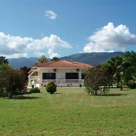 Finikes Kefalonia Számi