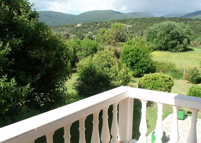 Finikes Kefalonia Sami (Kefalonia)