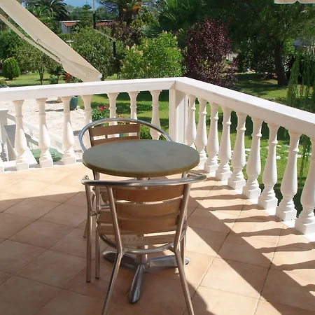 公寓 Finikes Kefalonia