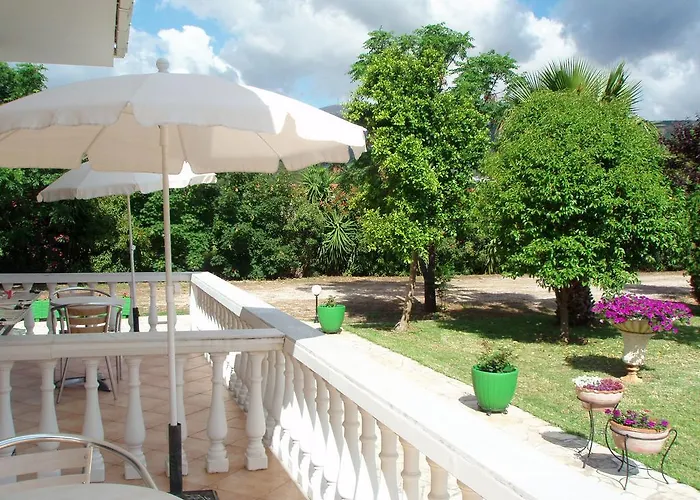 Lejlighed Finikes Kefalonia