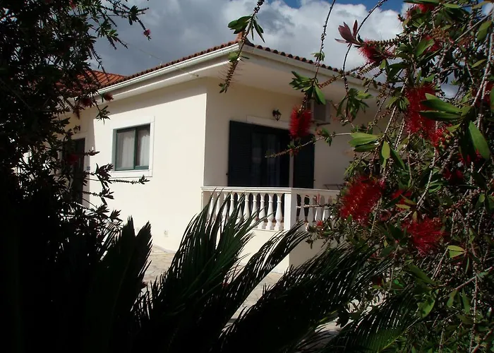 Finikes Kefalonia Sami (Kefalonia)