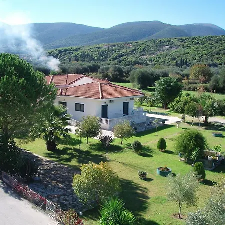 Finikes Kefalonia Sami (Kefalonia)