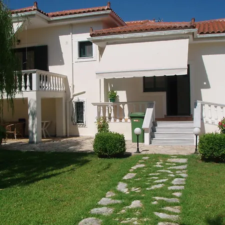 Apartment Finikes Kefalonia