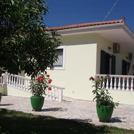 Apartment Finikes Kefalonia *
